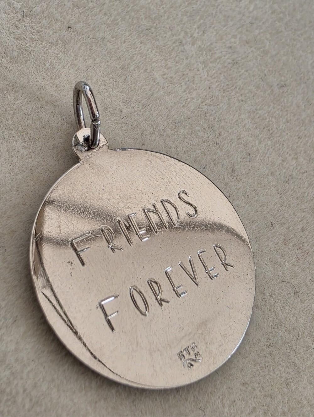 Sterling Silver Friends Forever Friendship Pendant • 2.82g
